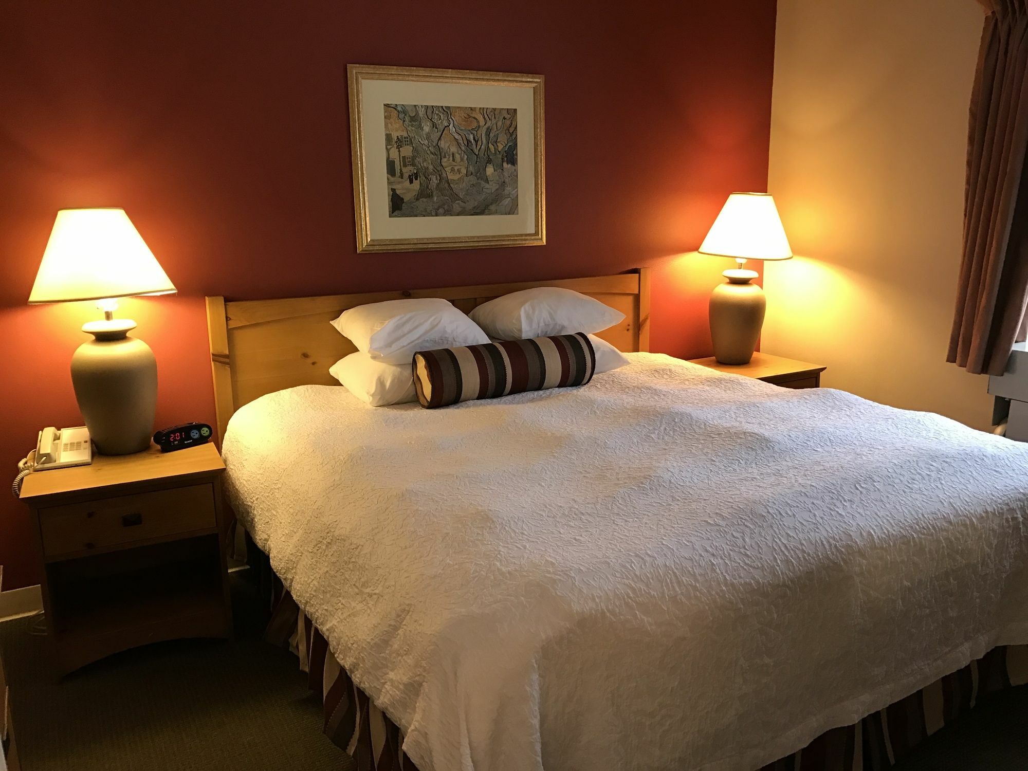 Cresthill Suites Suny University Олбани Екстериор снимка