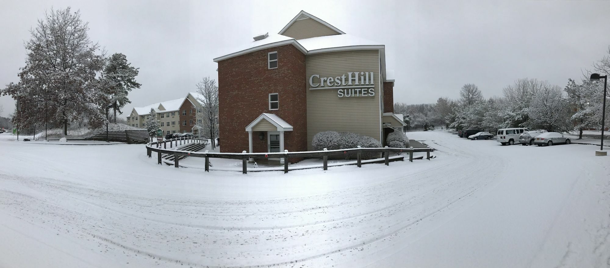 Cresthill Suites Suny University Олбани Екстериор снимка