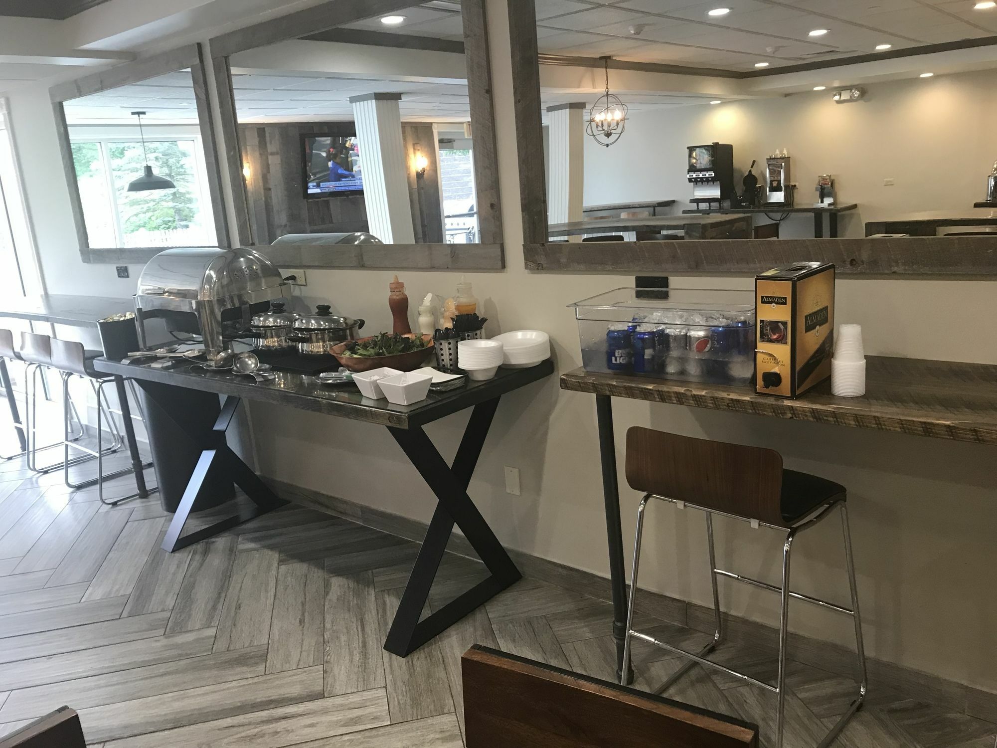 Cresthill Suites Suny University Олбани Екстериор снимка